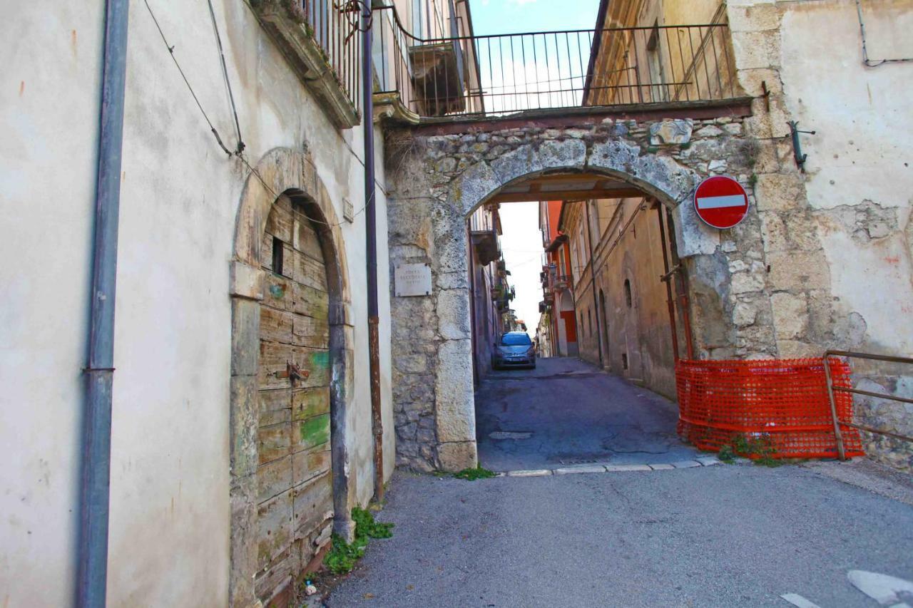 Angelino Home Sulmona Luaran gambar